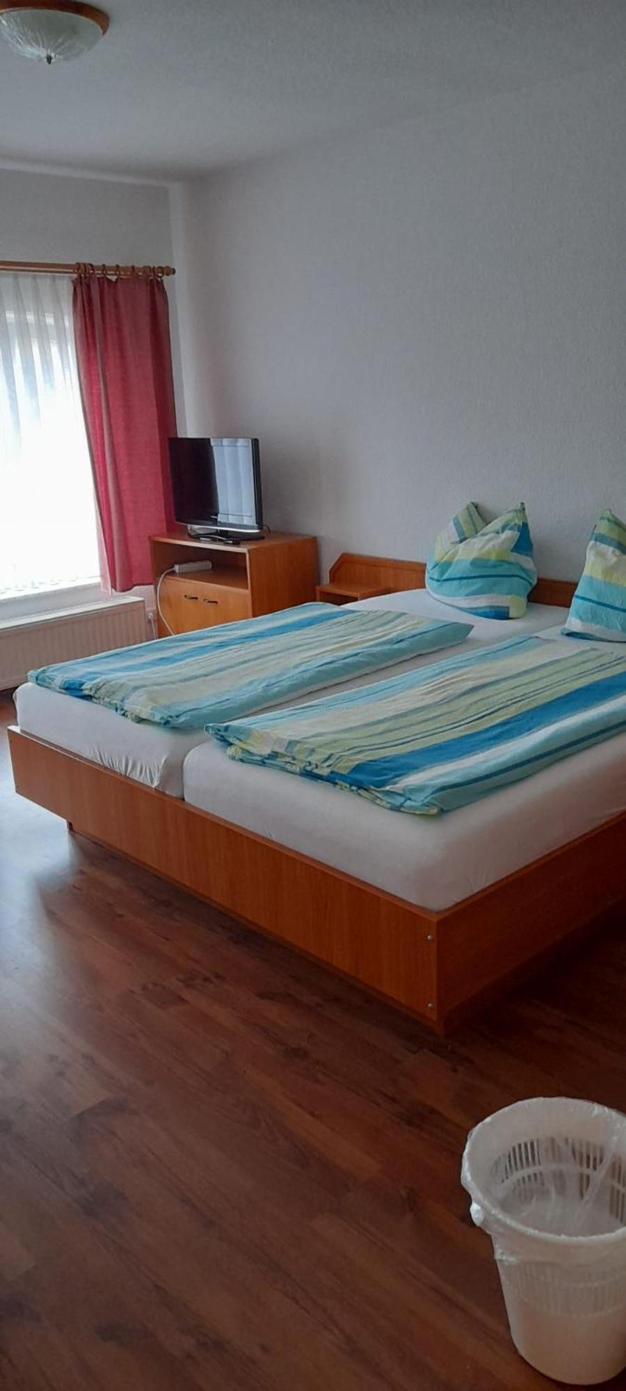 Pension Zum Park Goldberg Ngoại thất bức ảnh